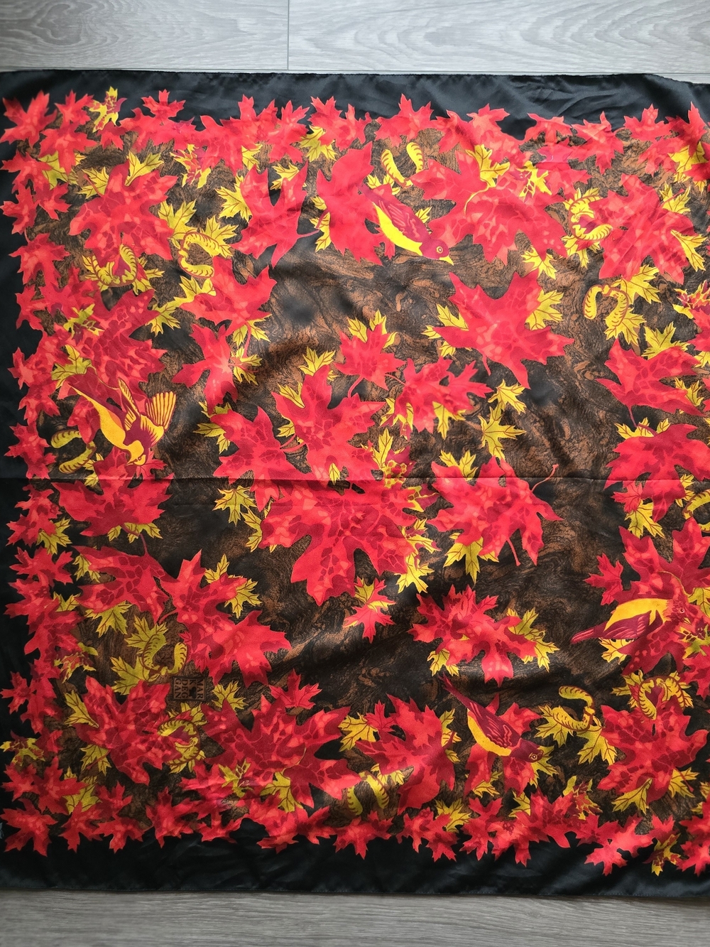 Vintage Mark Deggan Italy Scarf Autumn Maple Leaves Birds Red Black 31" Square